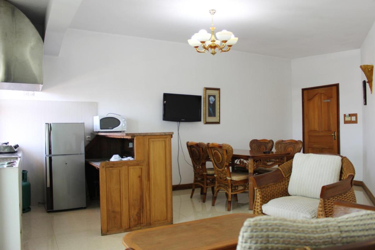 Hotel Sunny Garden Antananarivo Exterior foto