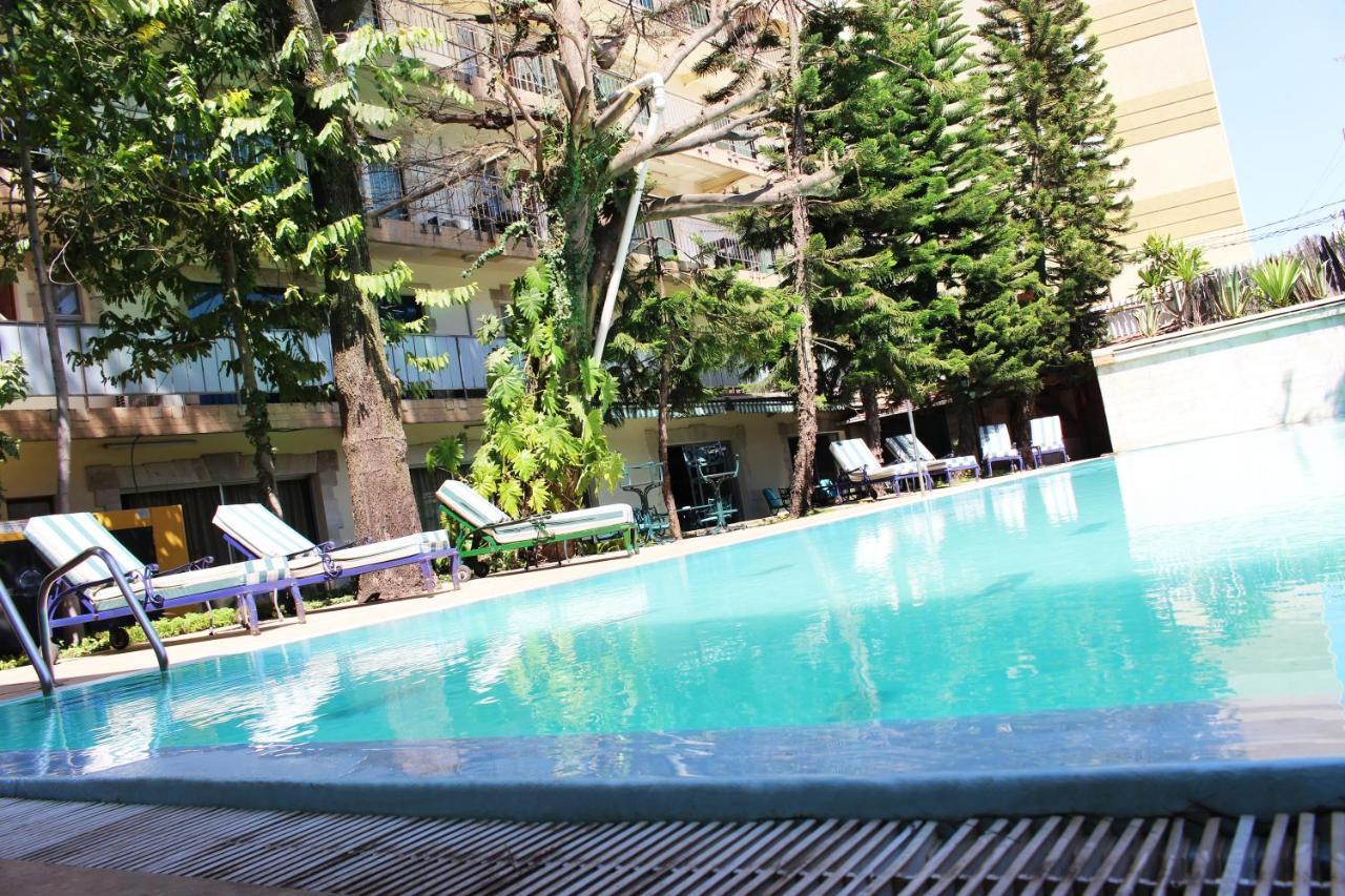 Hotel Sunny Garden Antananarivo Exterior foto