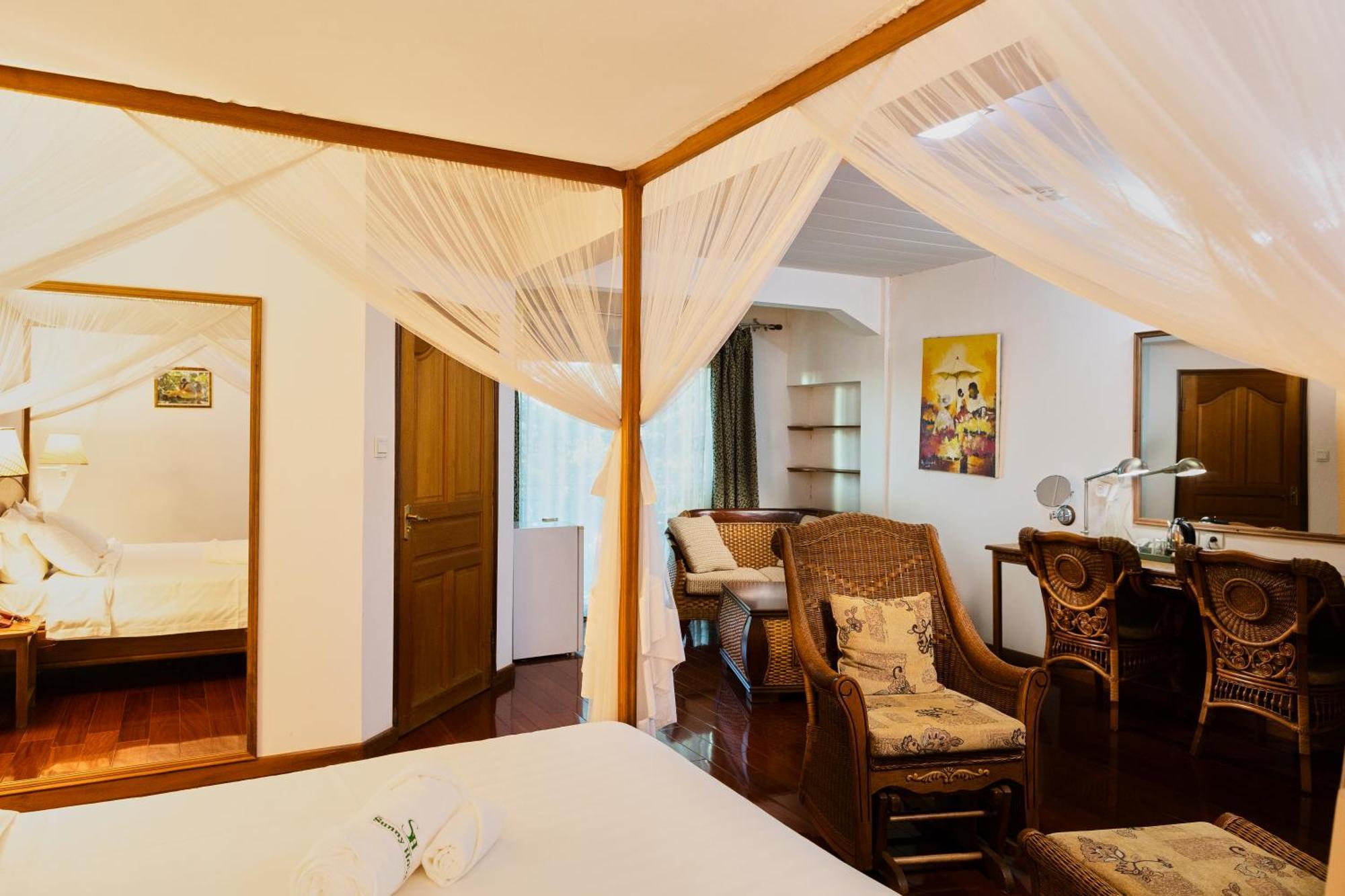 Hotel Sunny Garden Antananarivo Exterior foto